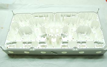Magnesium alloy silver plating title=
